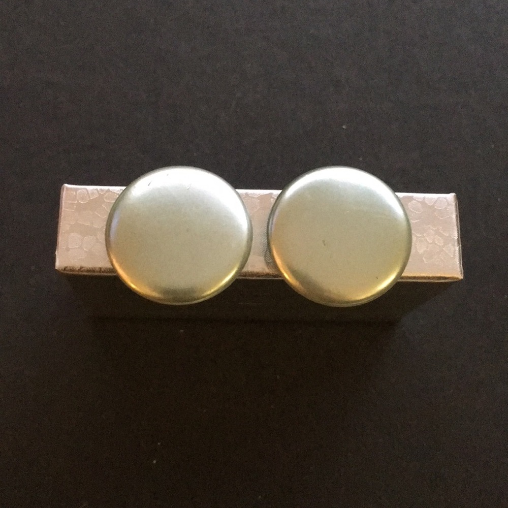 Vintage Mint circle clip on earrings